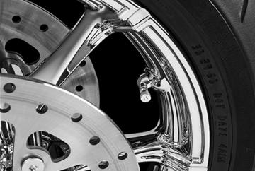 Neue Chrom Slicer-Räder mit neuem 90-Grad-Ventilschaft