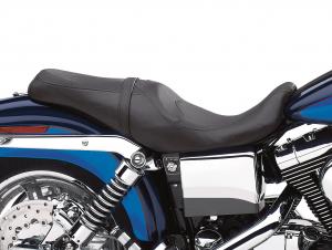 REACH SEAT- Fits '06 later Dyna 52288-06