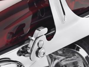 H-D DETACHABLES LATCH KIT - CHROME<br />- Sportster - Dyna - Softail - Touring 12600036