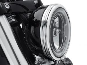 DEFIANCE COLLECTION - HEADLAMP TRIM RING- 5-3/4"Chrome 61400429
