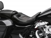 LOW-PROFILE SOLO TOURING SEAT - BLACK DIAMOND 52000248