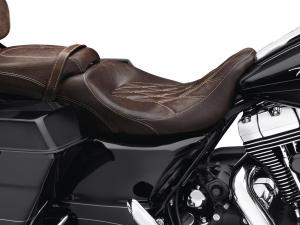 LOW-PROFILE SOLO TOURING SEAT - MAHOGANY BROWN 52000057
