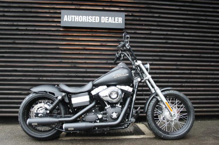 Dyna street deals bob custom