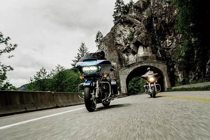 AMBER WHISKEY / 2015 - Touring - Harley-Davidson® Touring FLTRXS Road Glide®  Special 2015 / MODELS / Bikes / Website / - House-of-Flames Harley-Davidson