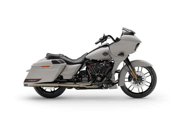 Sand Dune / 2020 - CVO - Harley-Davidson® FLTRXSE CVO™ Road Glide® 2020 /  Modelle / Motorräder / Website / - House-of-Flames Harley-Davidson