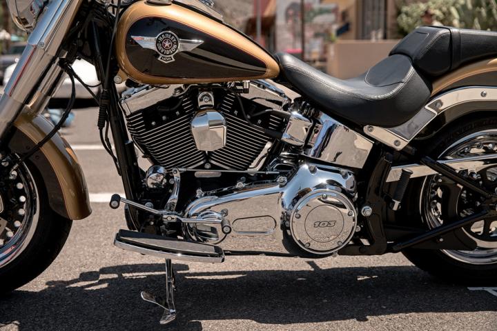 Colony Öl Ablassschraube Chrom für Harley Davidson Softail XL