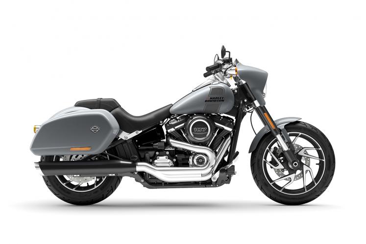Atlas Silver Metallic / 2023 - Softail - Harley-Davidson® Softail FLSB Sport Glide™ 2023 / MODELS / Bikes / Website / - House-of-Flames Harley-Davidson