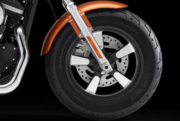 chrome-5-spoke-cast-wheels-hd-kf46-a-medium-1