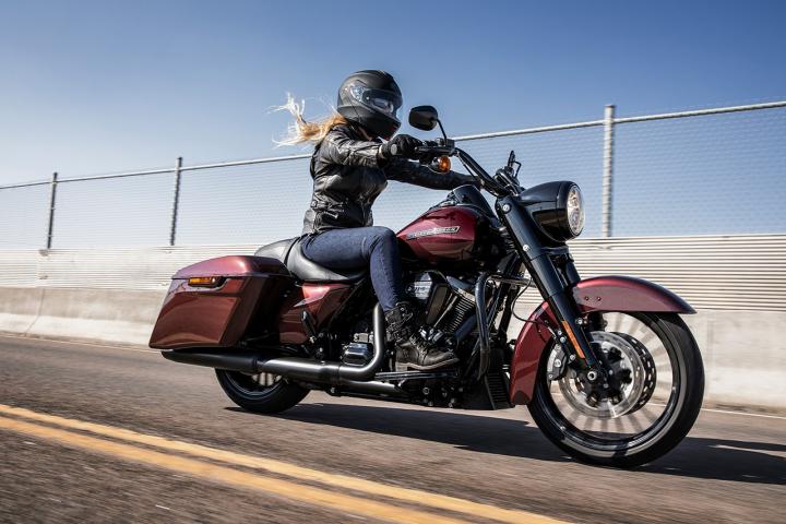 2019 road store king special