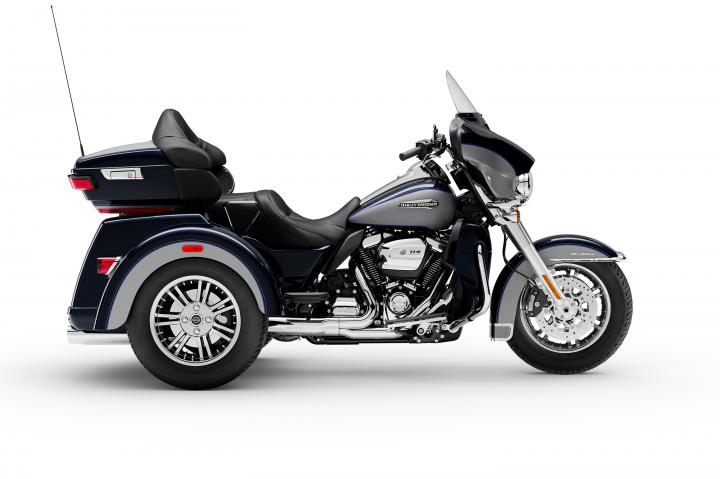 Midnight Blue / Barracuda Silver